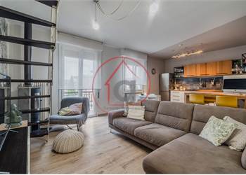DUPLEX RISTRUTTURATO IN ZONA SUD