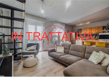 DUPLEX RISTRUTTURATO IN ZONA SUD