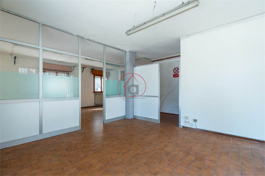 Photo 31